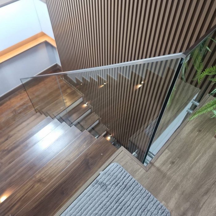 Stair railing (13)