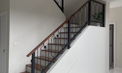 Stair railing (27)
