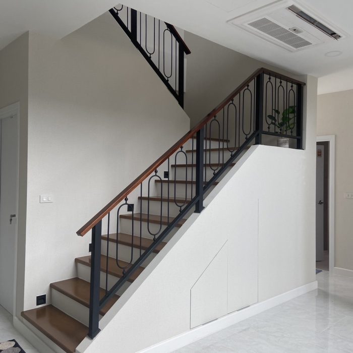 Stair railing (27)