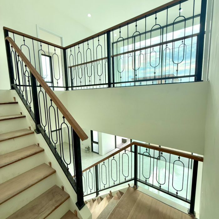 Stair railing (29)