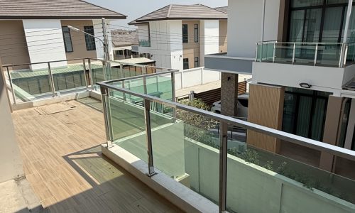 Stair railing (32)