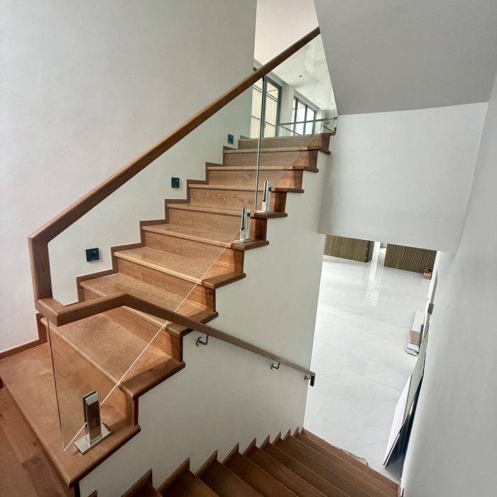 Stair railing (38)