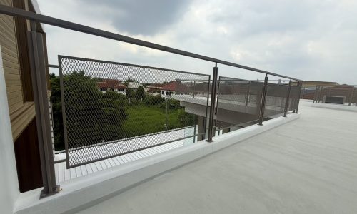 Stair railing (40)