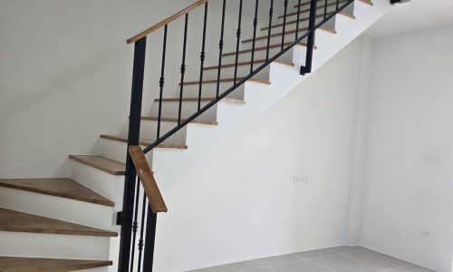 Stair railing (44)