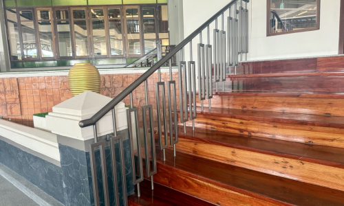 Stair railing (5)