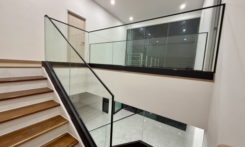 Stair railing (9)